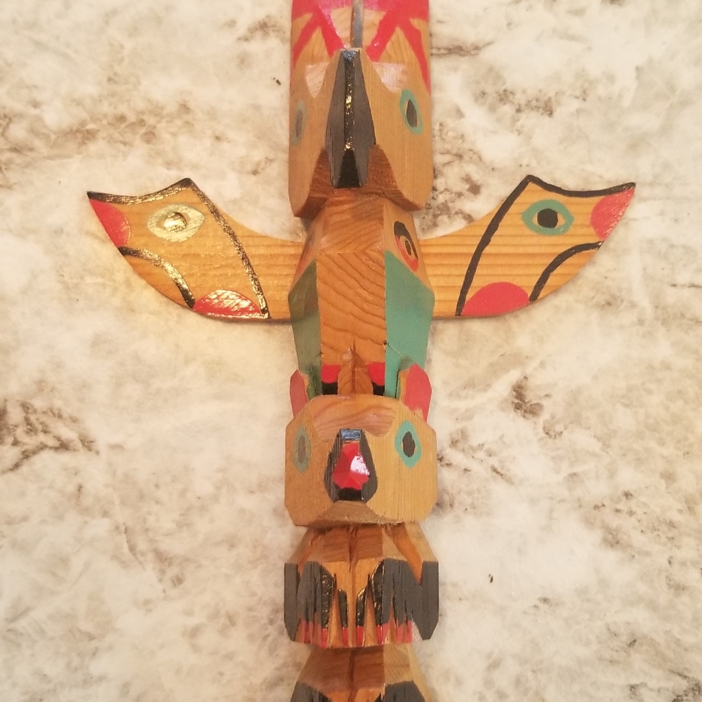 Mini totem pole